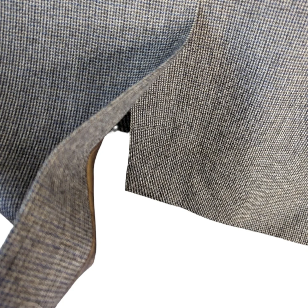New ...Lauren Ralph Lauren Gray Tweed Blazer . . size 40L